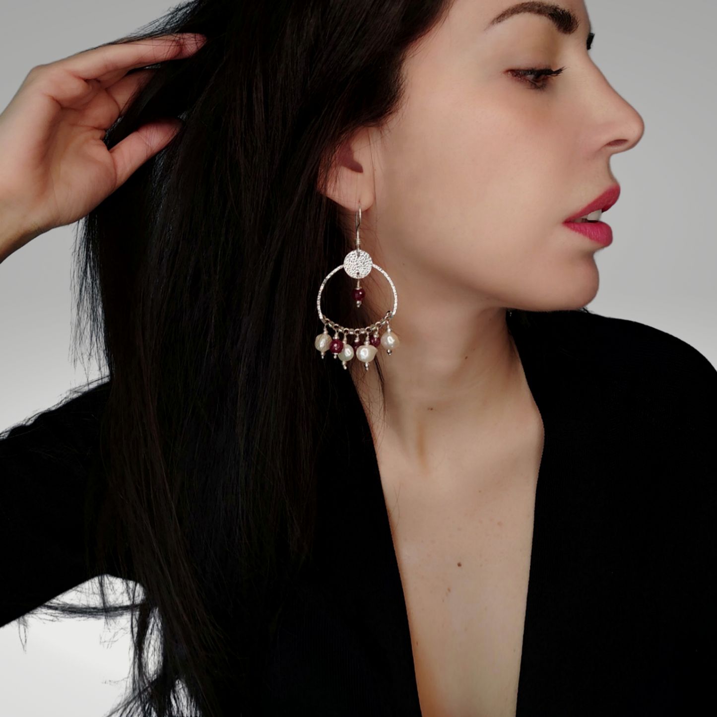 ST14 925 silver pendant earrings with faceted rubies and freshwater baroque pearls