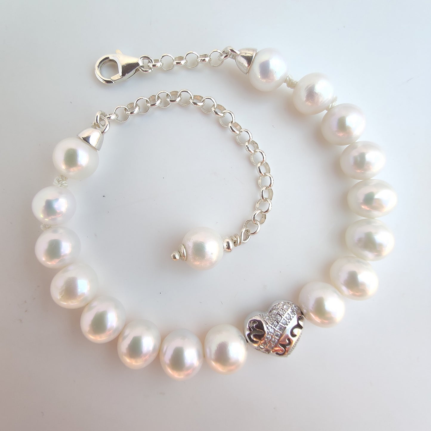 ST68 - Bracciale in argento con perle naturali d'acqua dolce e zirconi