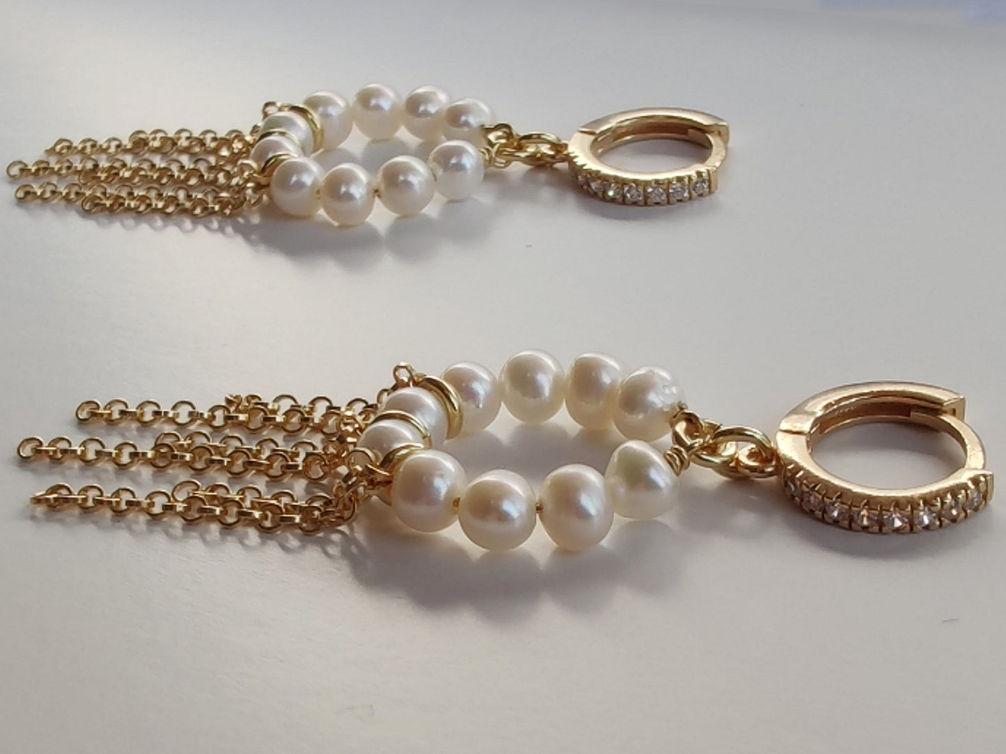 ST88 Orecchini in argento placcato oro 18k con perle naturali