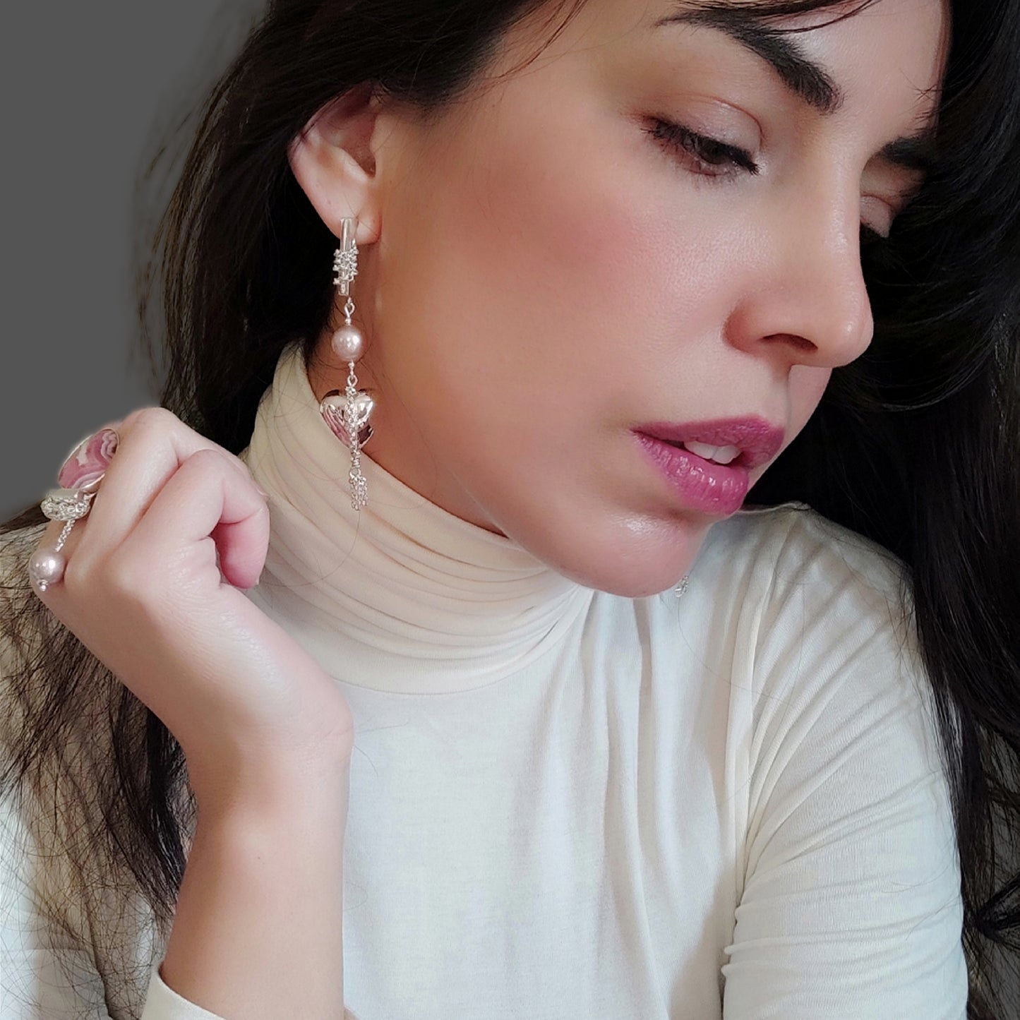 ST92 Orecchini in argento 925 con perle d'acqua dolce color rosa antico