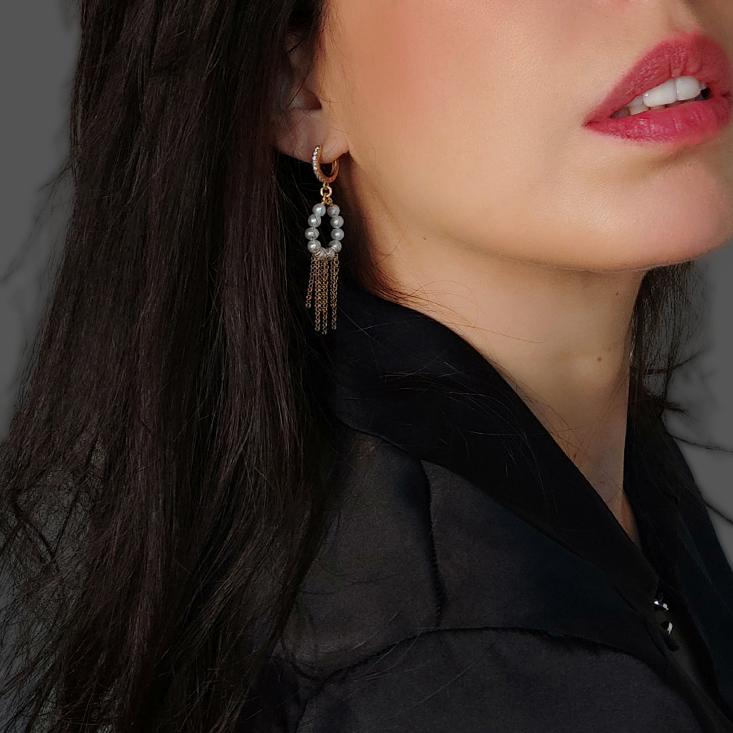 ST88 Orecchini in argento placcato oro 18k con perle naturali