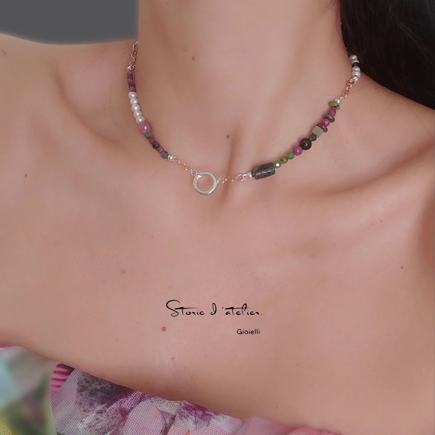 ST001 - Collana di pietre naturali