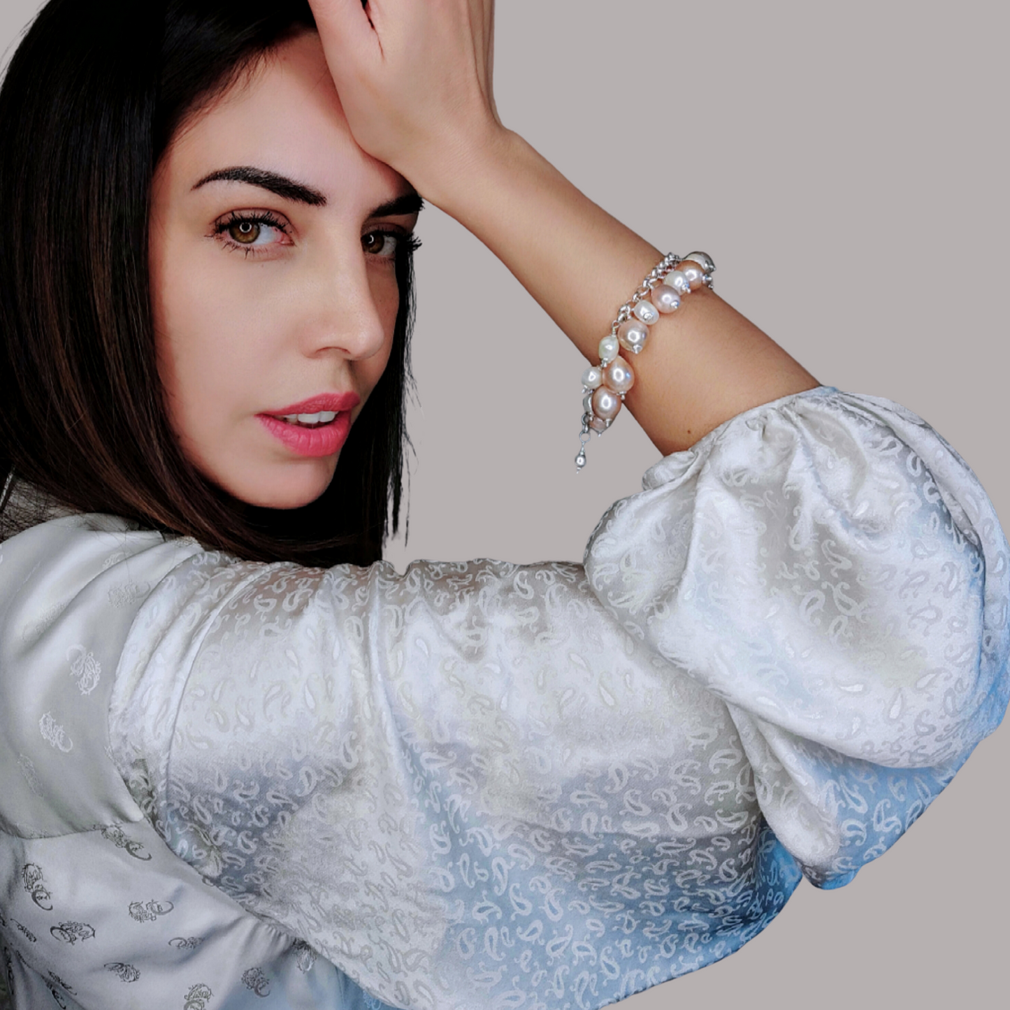 ST67 -  Bracciale in argento 925 con perle d'acqua dolce colore rosa antico e bianche