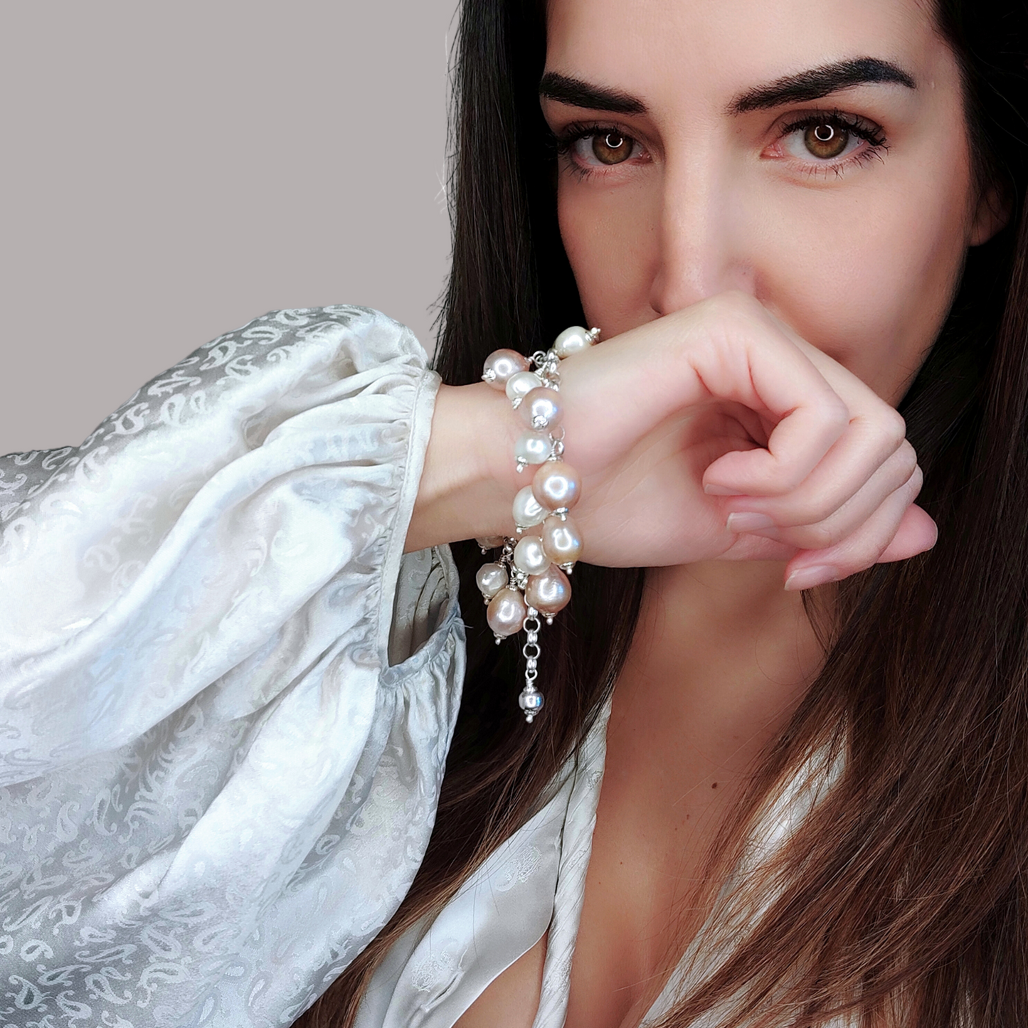 ST67 -  Bracciale in argento 925 con perle d'acqua dolce colore rosa antico e bianche