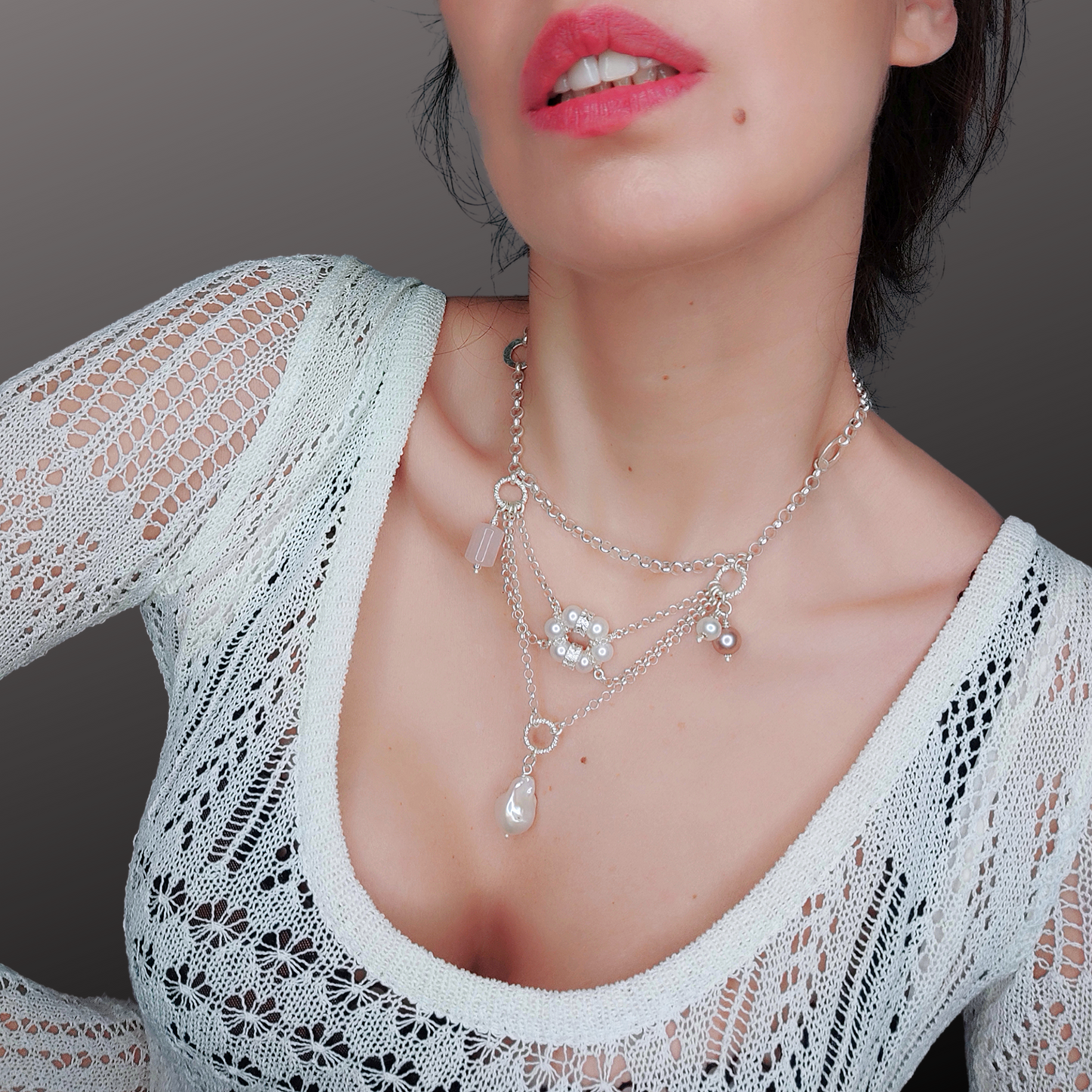 ST71 - Collana in argento con pietre e perle naturali