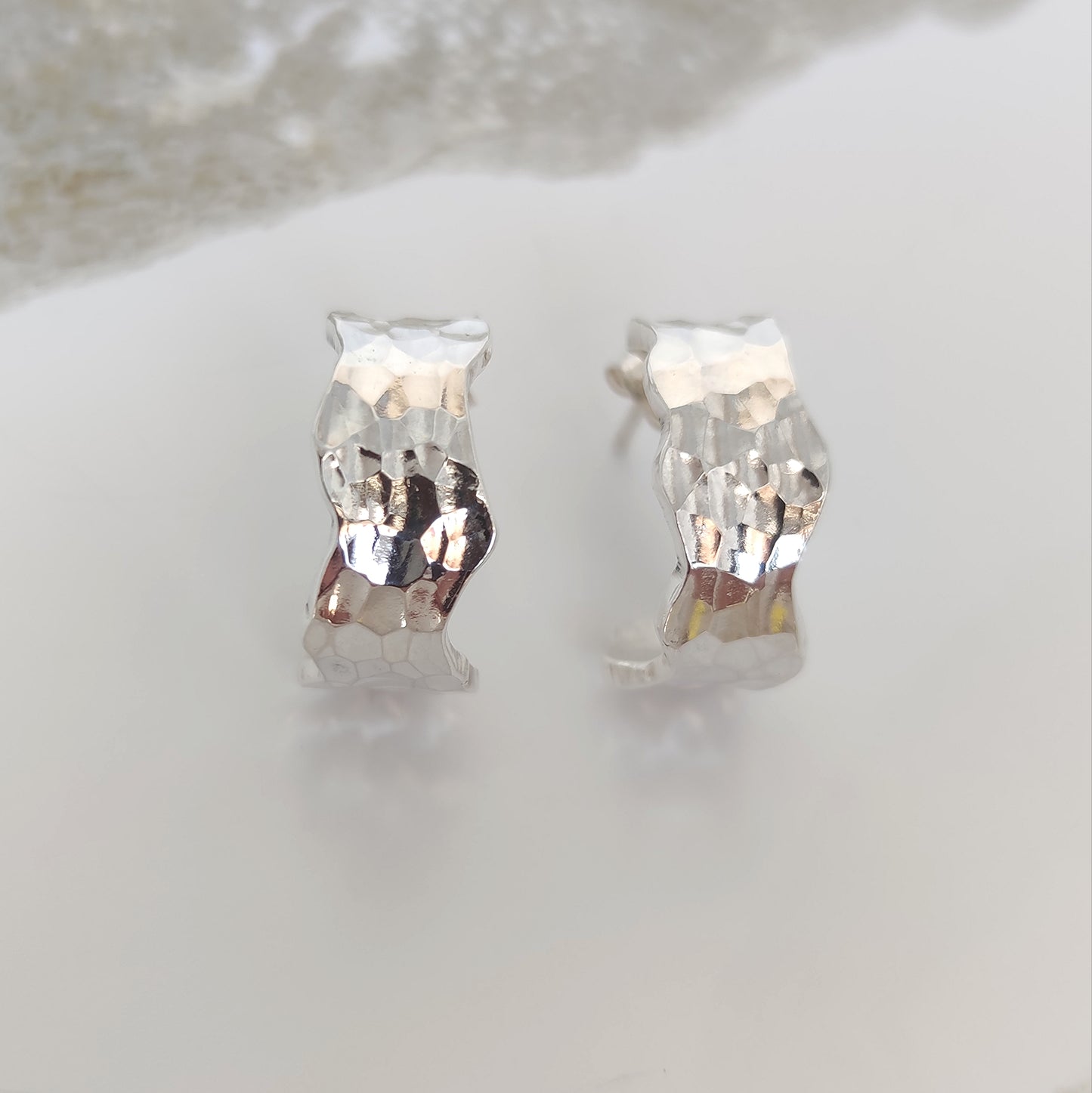 ST11 - Orecchini in argento 925 martellato