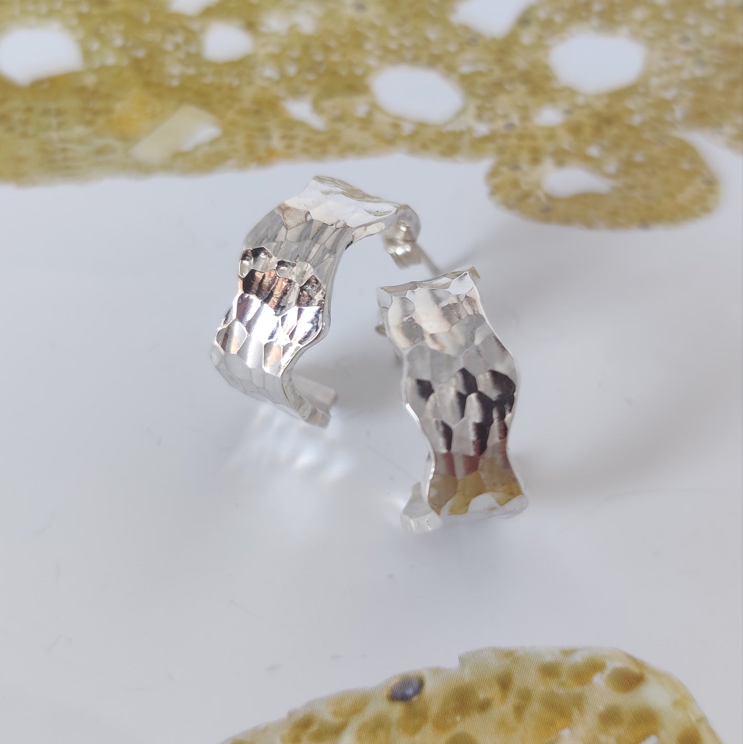 ST11 - Orecchini in argento 925 martellato