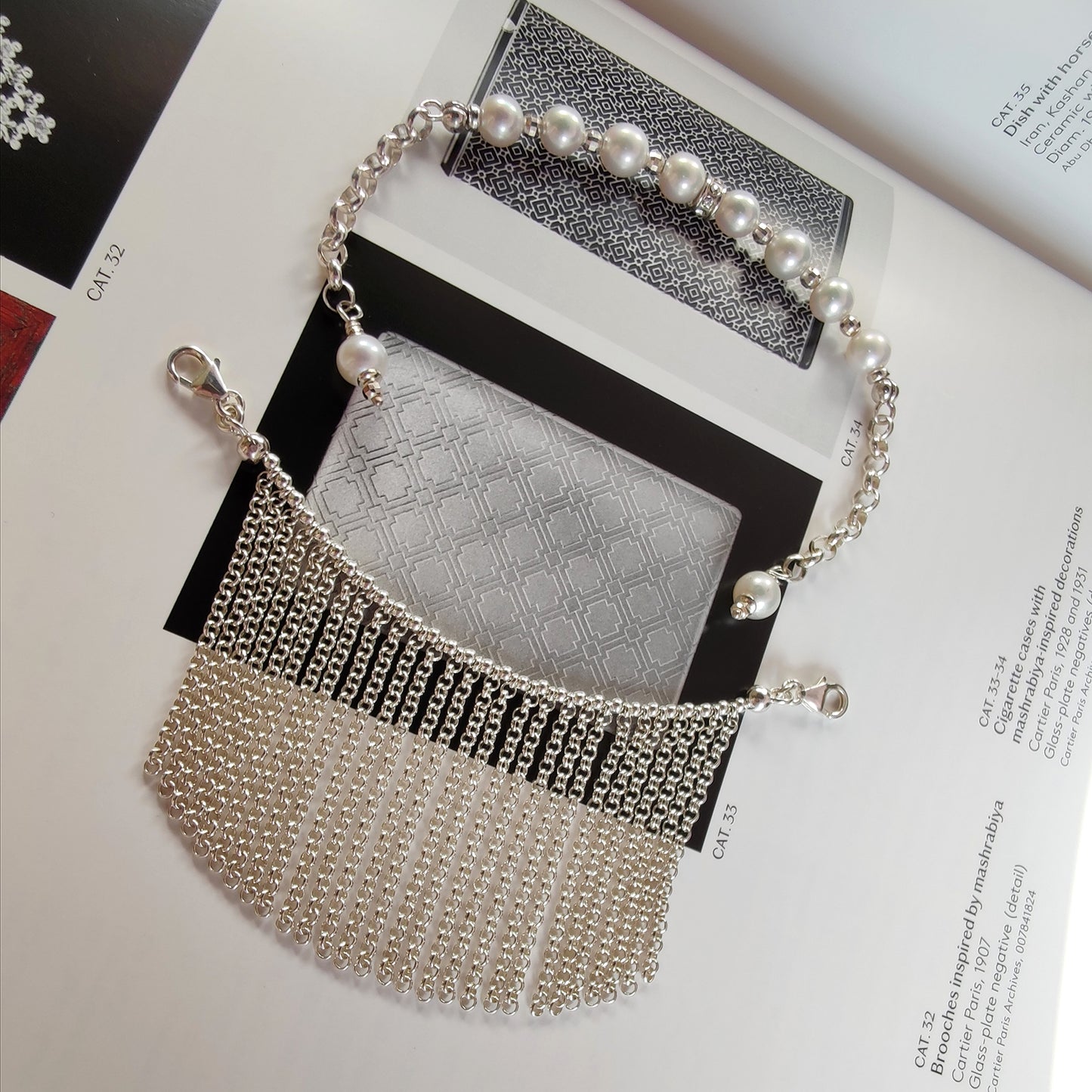 ST61 - Bracciale in argento 925 con perle naturali e zirconi