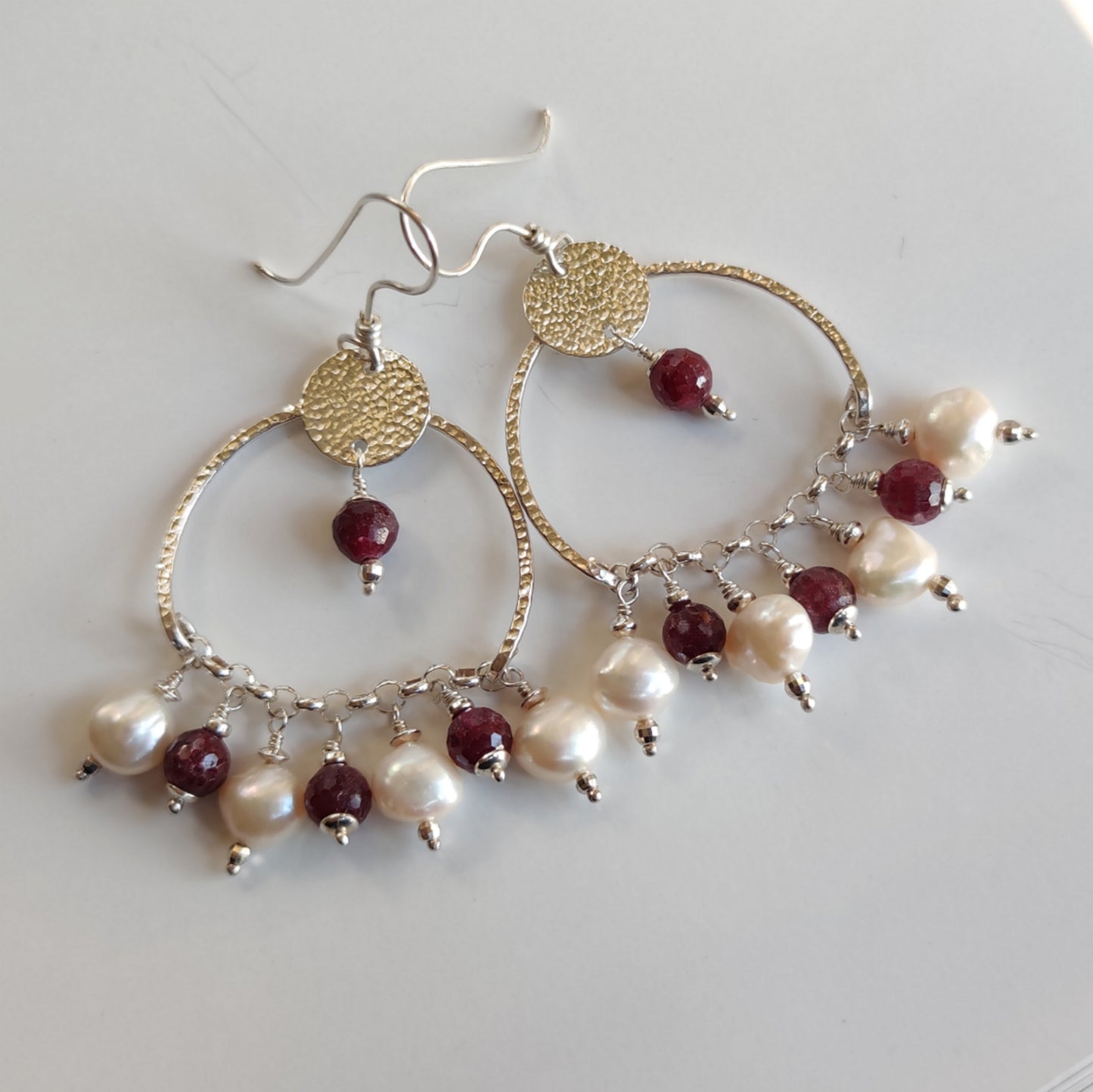 ST14 925 silver pendant earrings with faceted rubies and freshwater baroque pearls