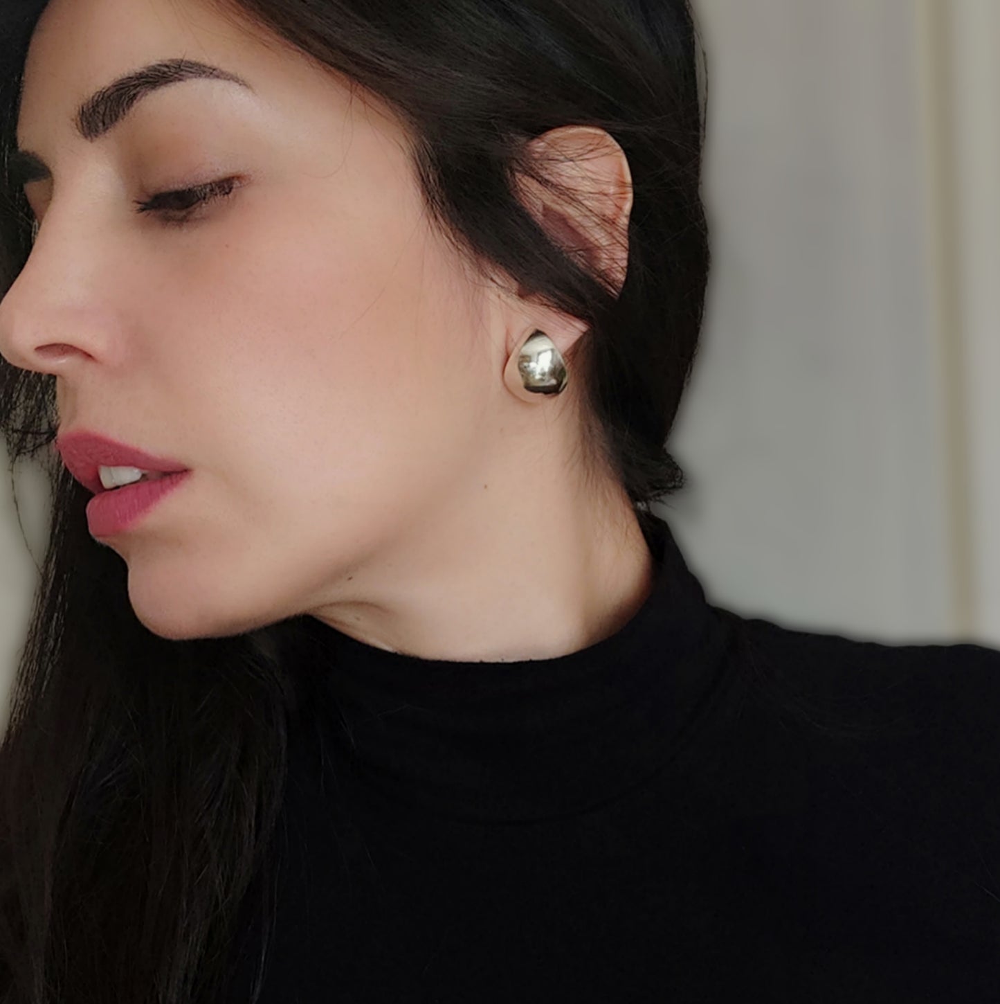 ST18 - Orecchini a goccia tondeggiante