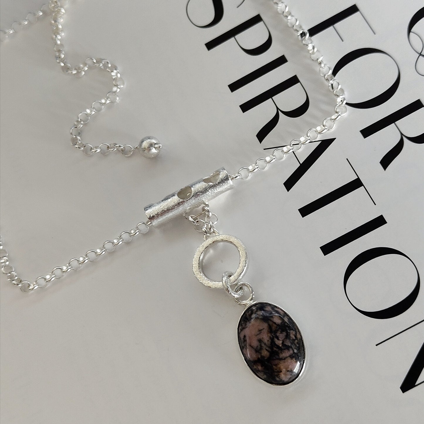 ST16 - Collana in argento 925 e rodonite