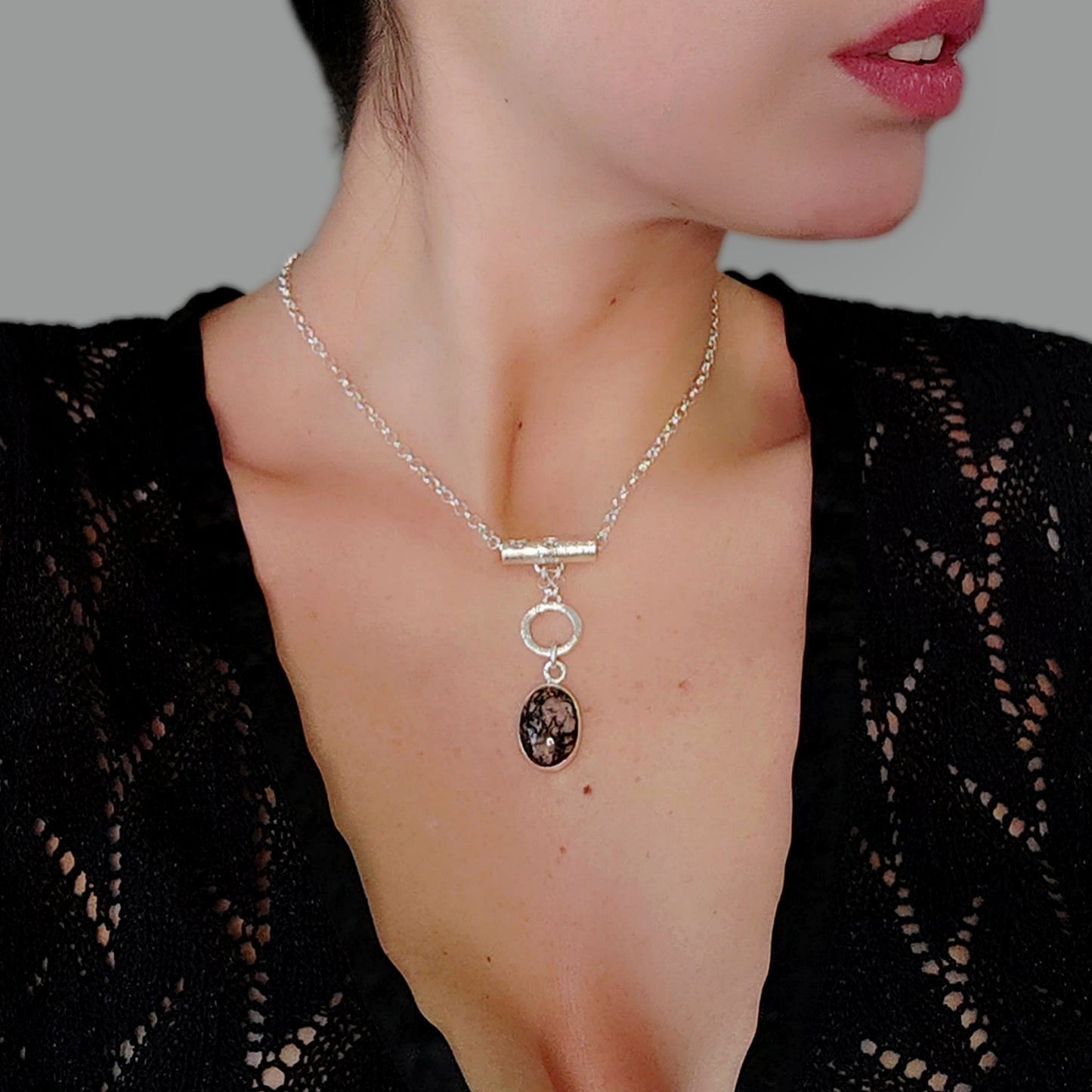 ST16 - Collana in argento 925 e rodonite