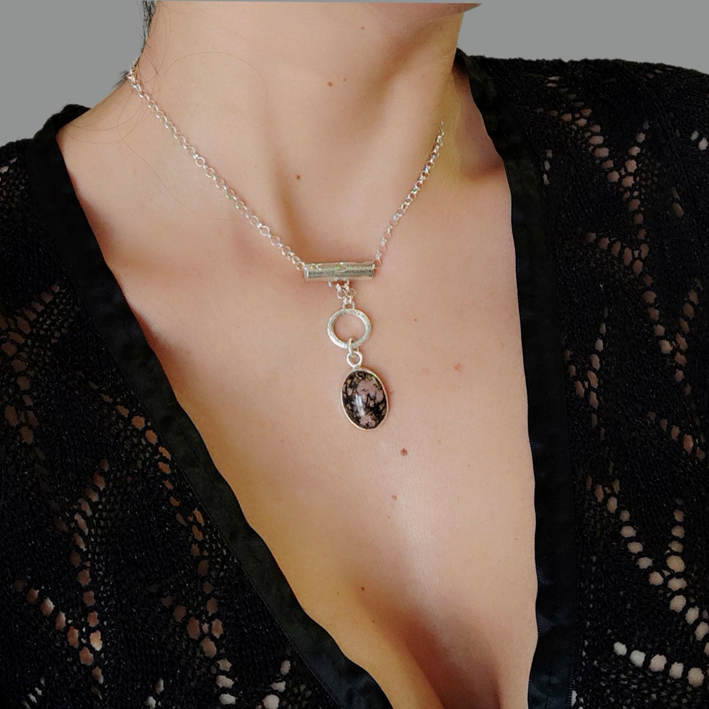 ST16 - Collana in argento 925 e rodonite