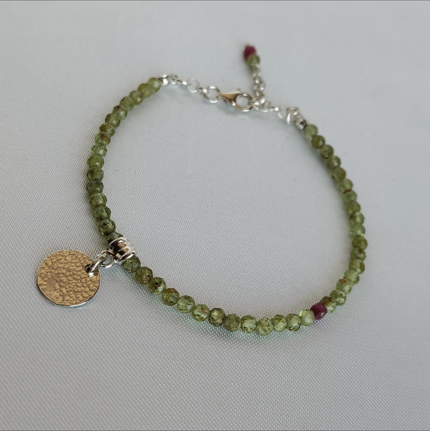 ST - 18 Bracciale in Argento 925 con Peridoto