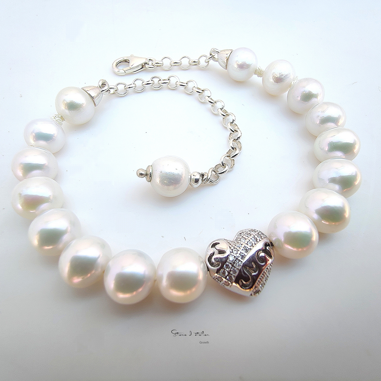 ST68 - Bracciale in argento con perle naturali d'acqua dolce e zirconi