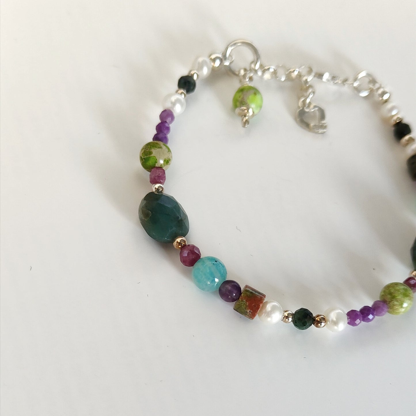 ST29 - Bracciale in argento 925 con pietre naturali