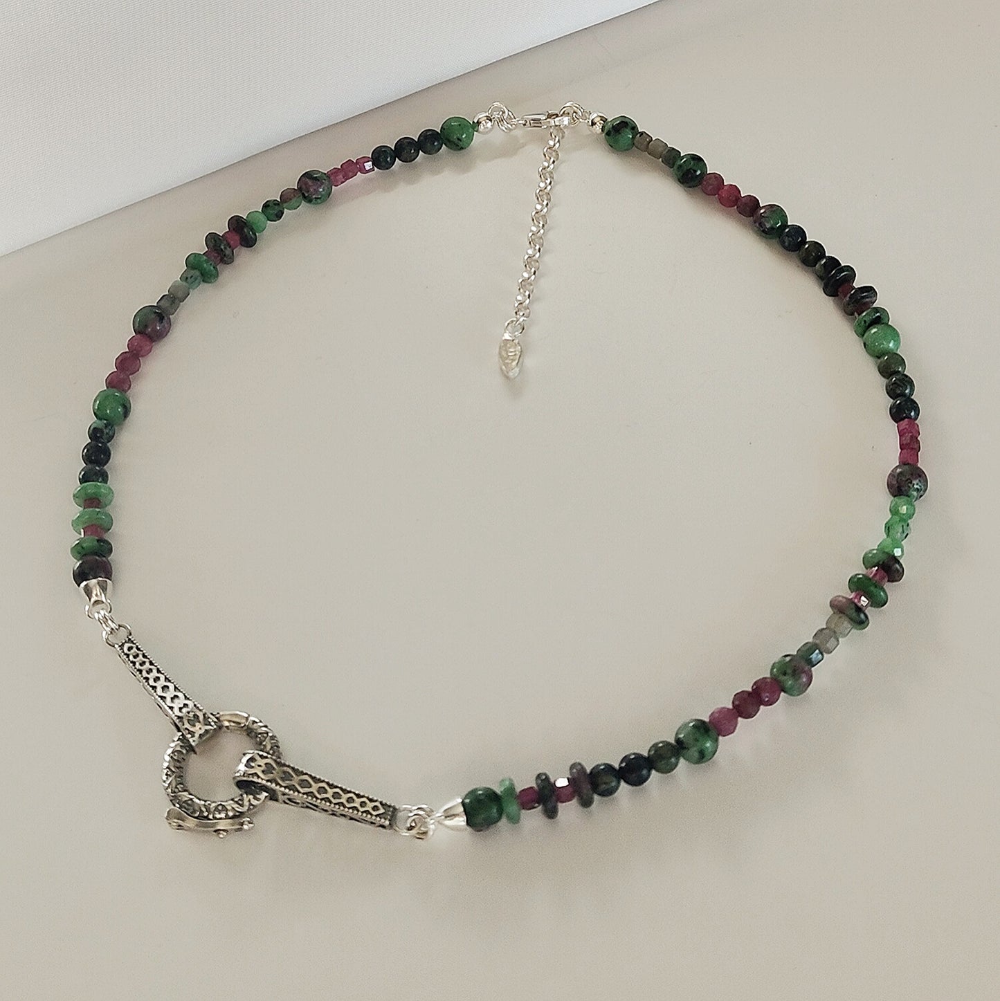 ST26 - Collana in argento 925 con pietre naturali