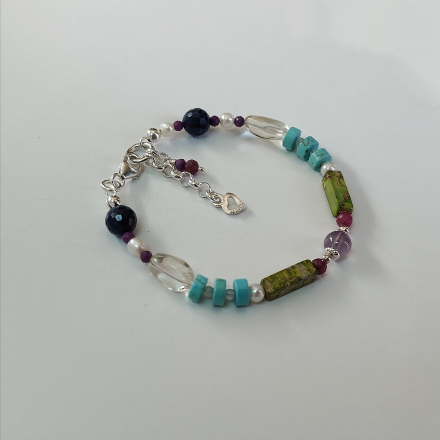 ST32 - Bracciale in argento 925 con pietre naturali