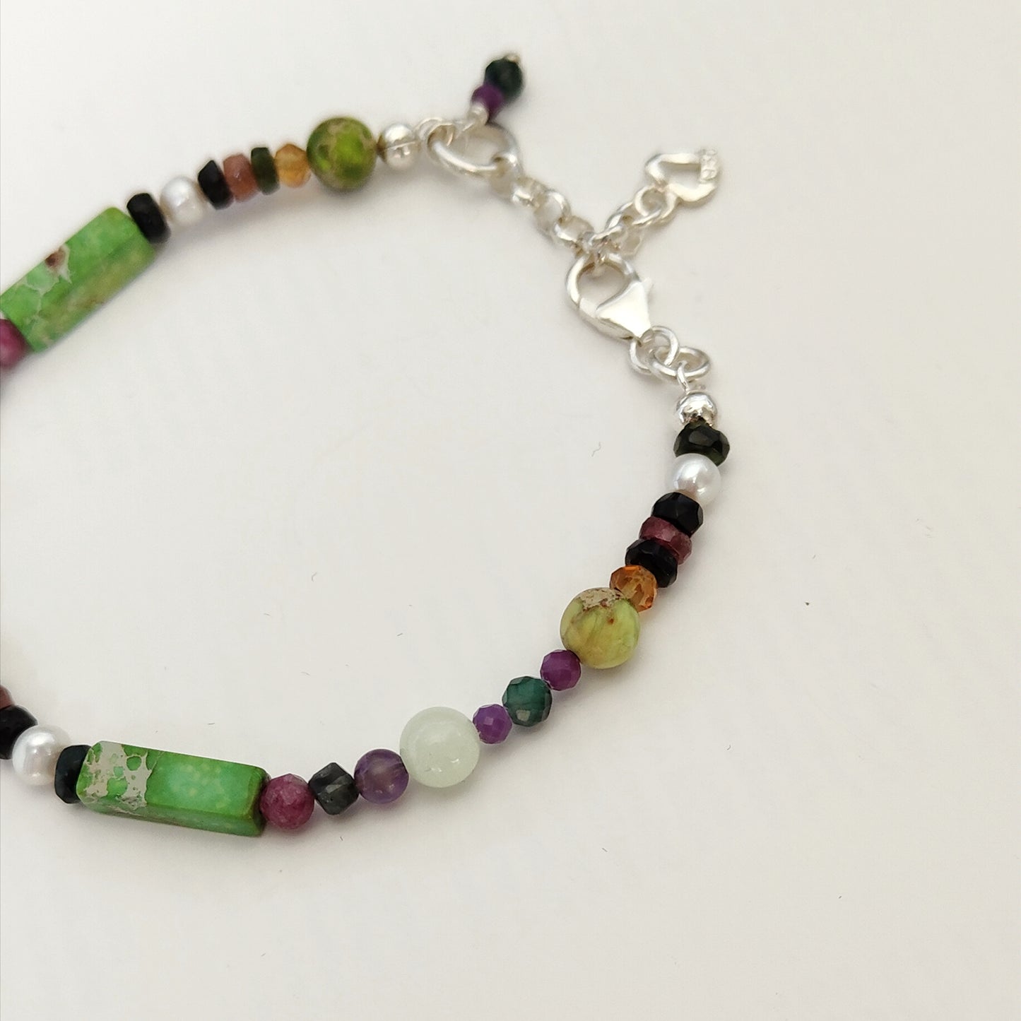 ST30 - Bracciale in argento 925 con pietre naturali