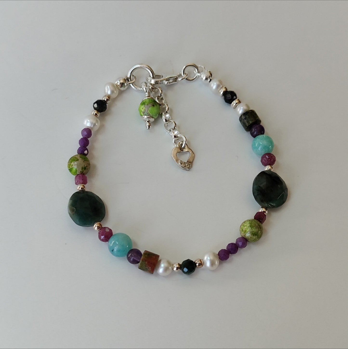 ST29 - Bracciale in argento 925 con pietre naturali