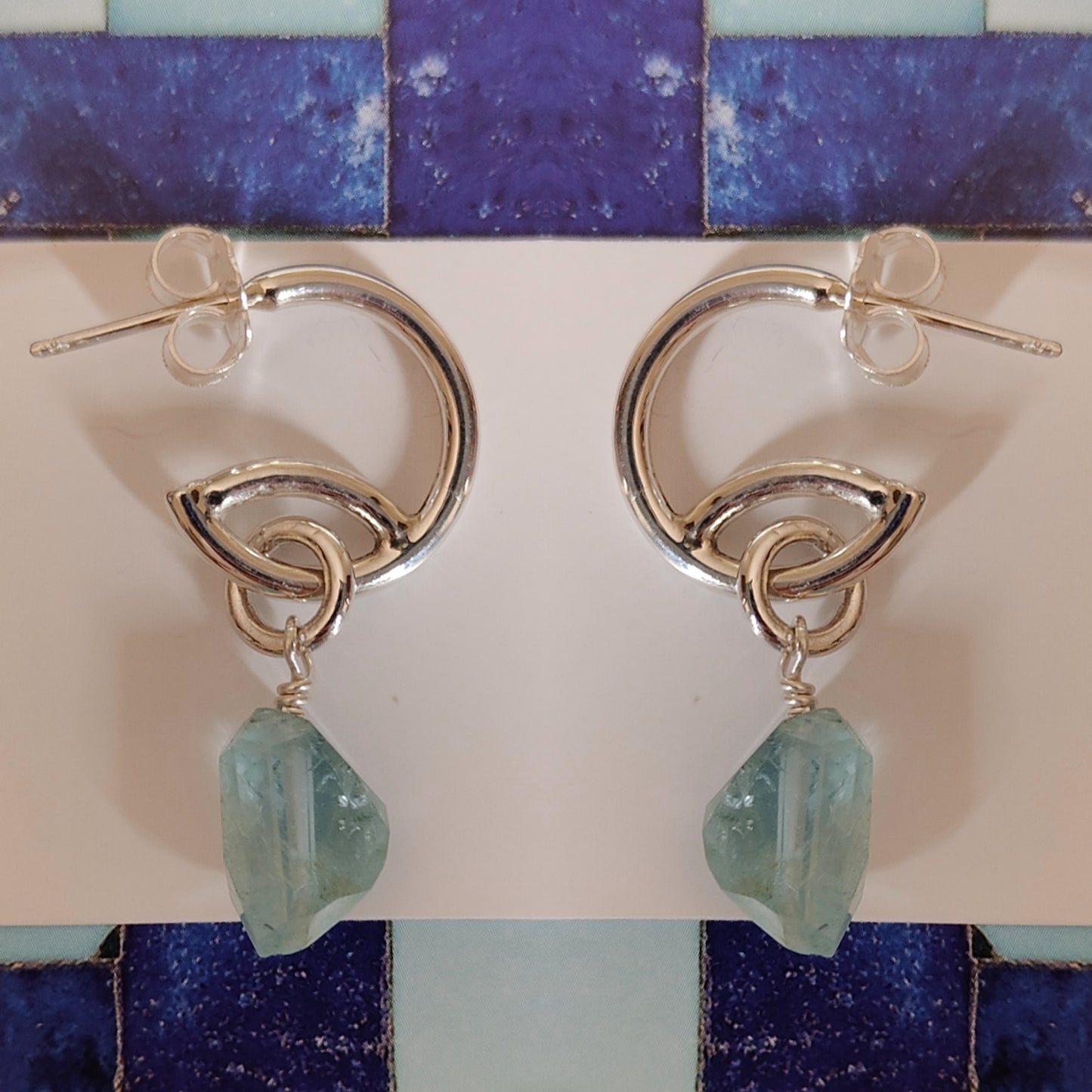 ST12 - Orecchini in argento  acquamarina grezza