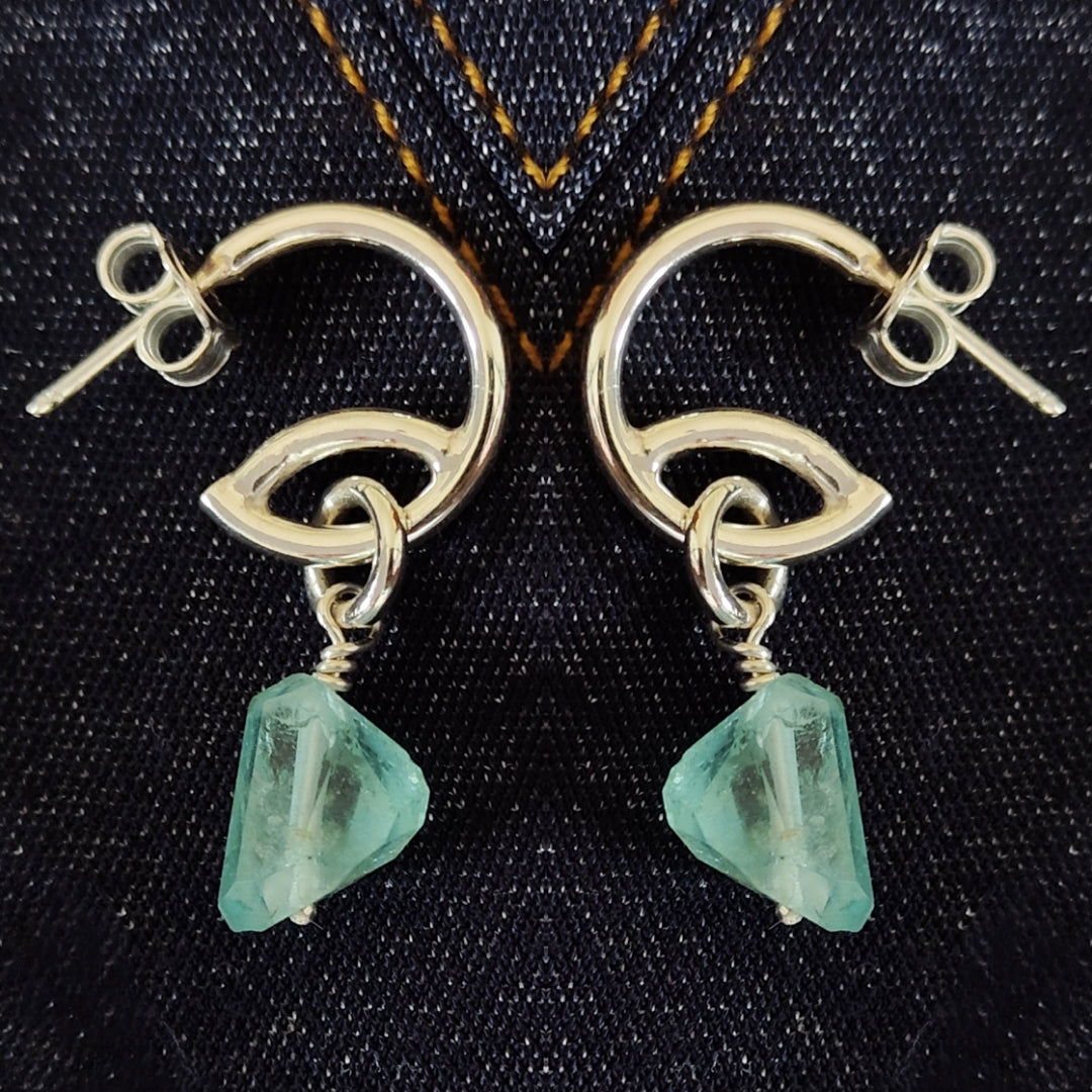 ST12 - Orecchini in argento  acquamarina grezza