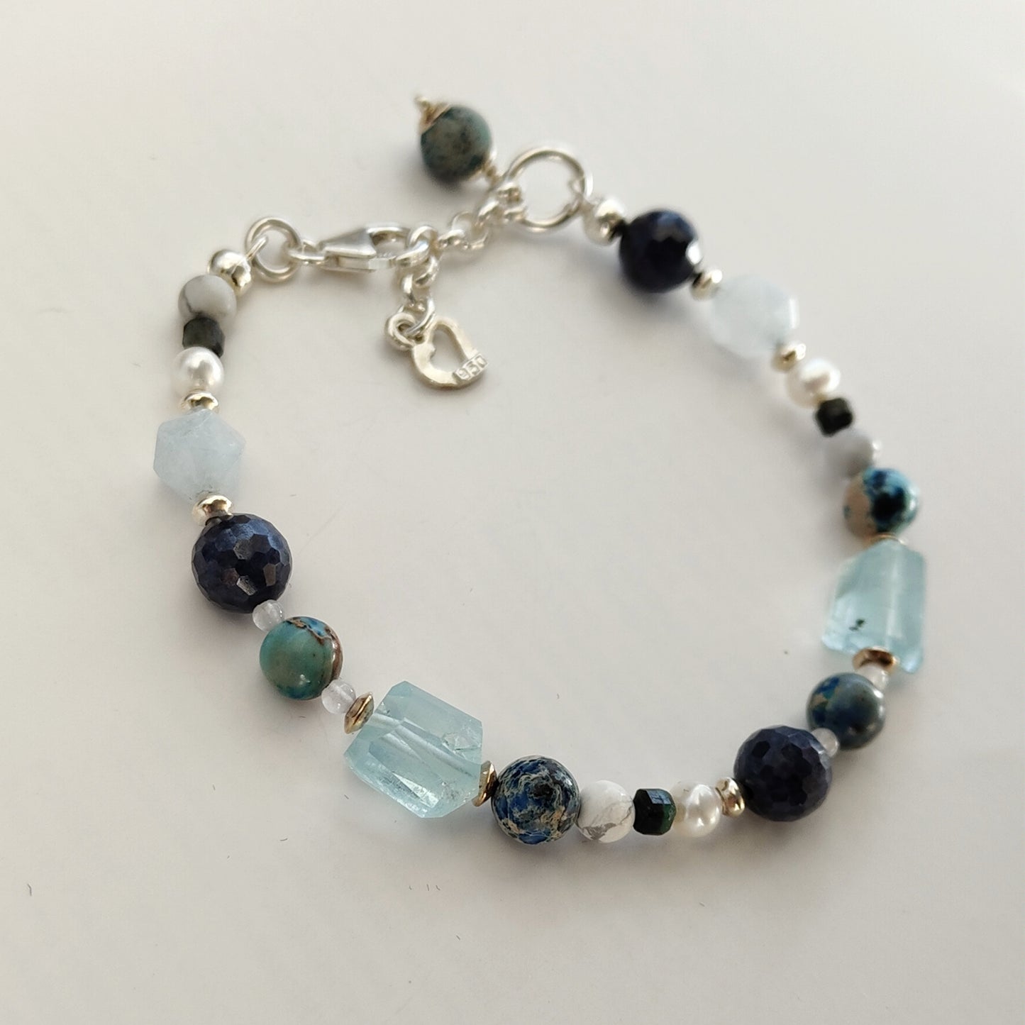 ST33 - Bracciale in argento 925 con pietre naturali