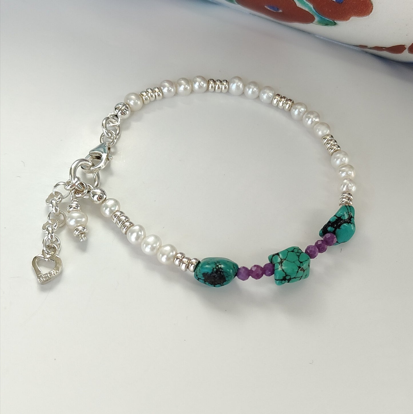 ST34 - Bracciale in argento 925 con perle d'acqua dolce e pietre naturali