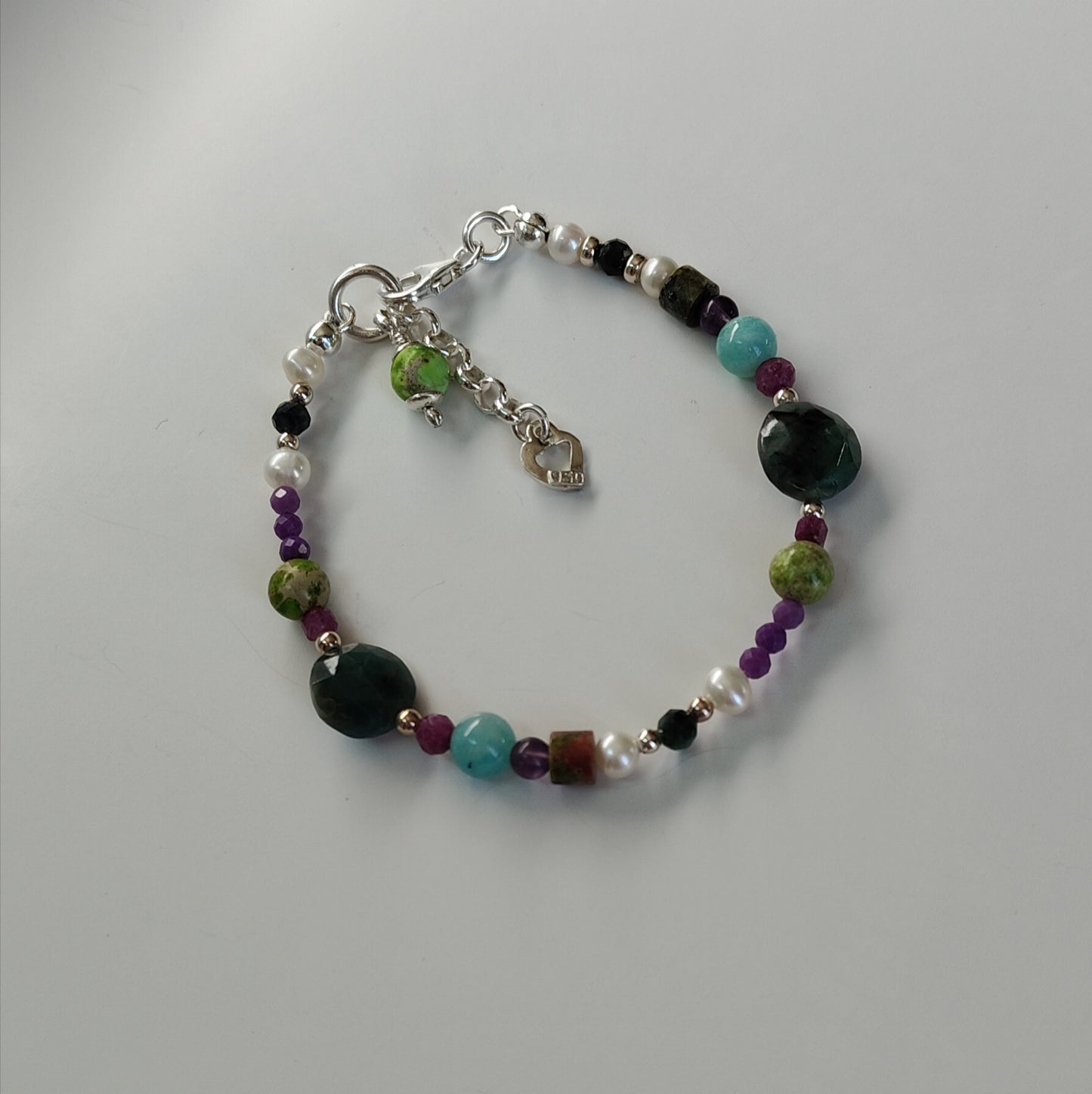 ST29 - Bracciale in argento 925 con pietre naturali