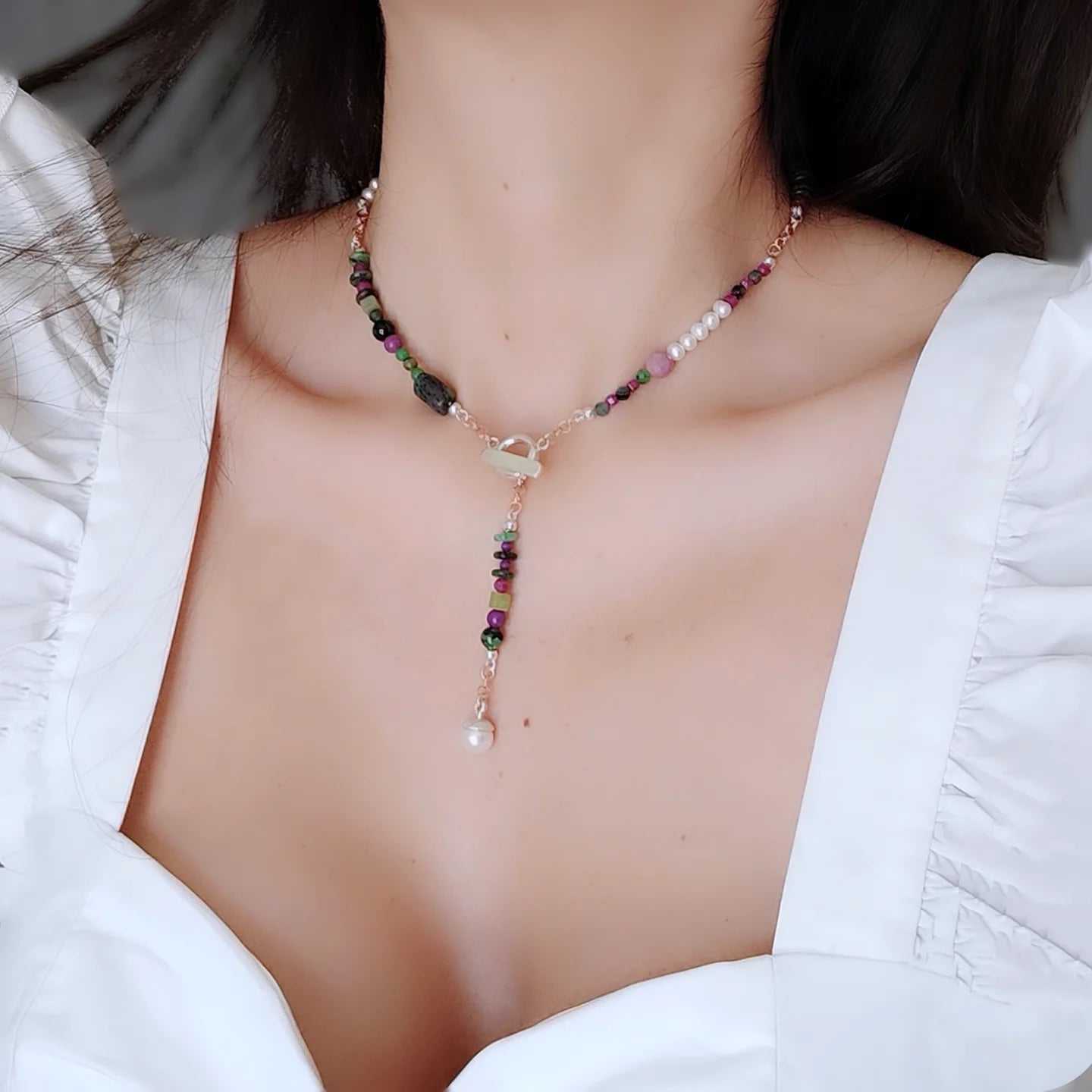 ST001 - Collana di pietre naturali