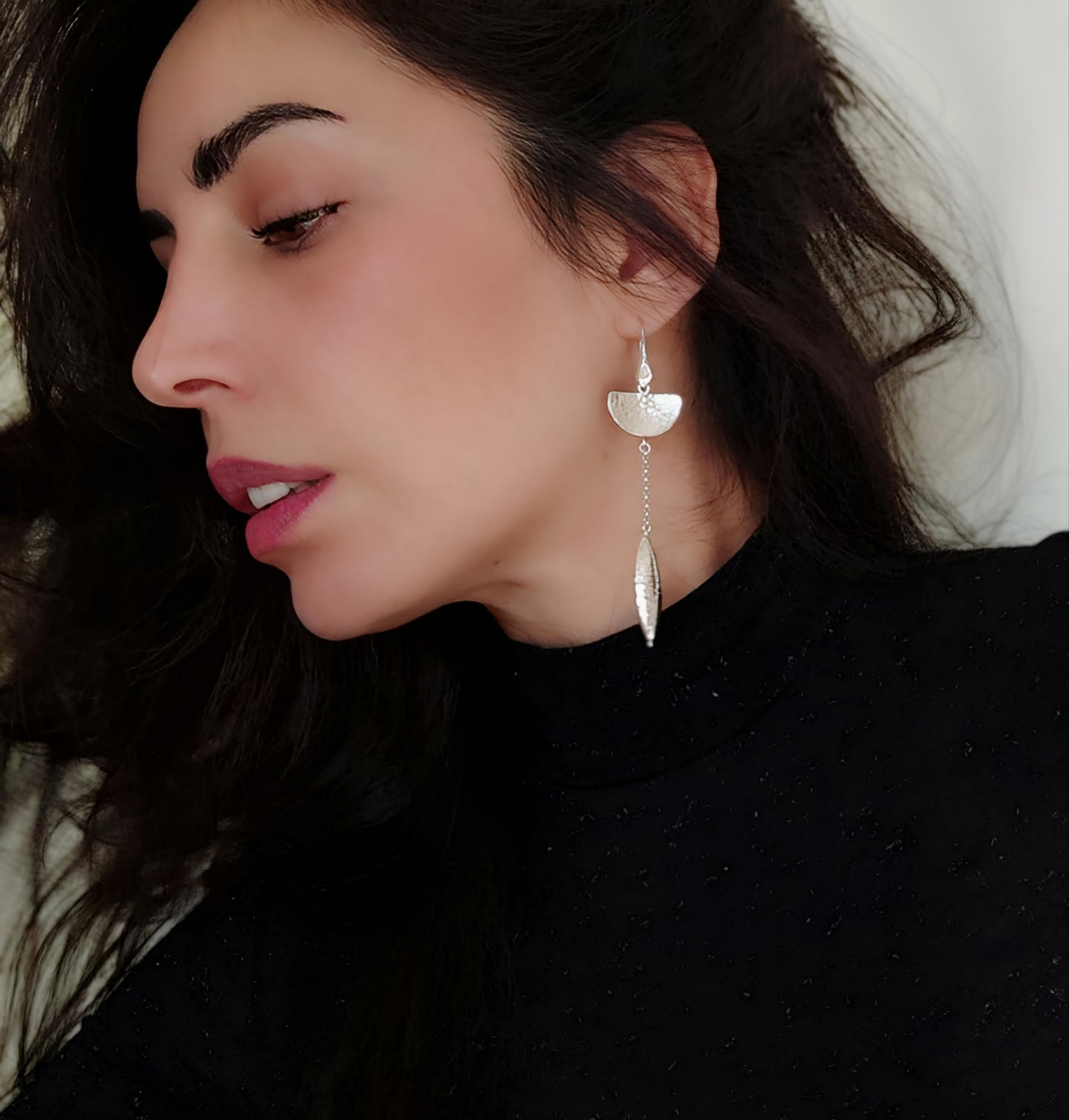 ST04 - Orecchini in Argento martellato 925