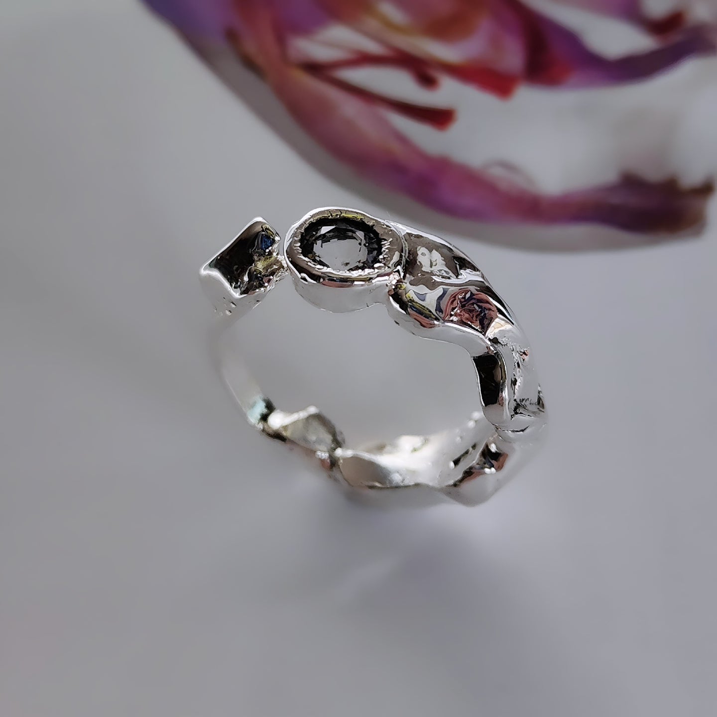 ST018 - Anello in argento 925 e quarzo cristallo