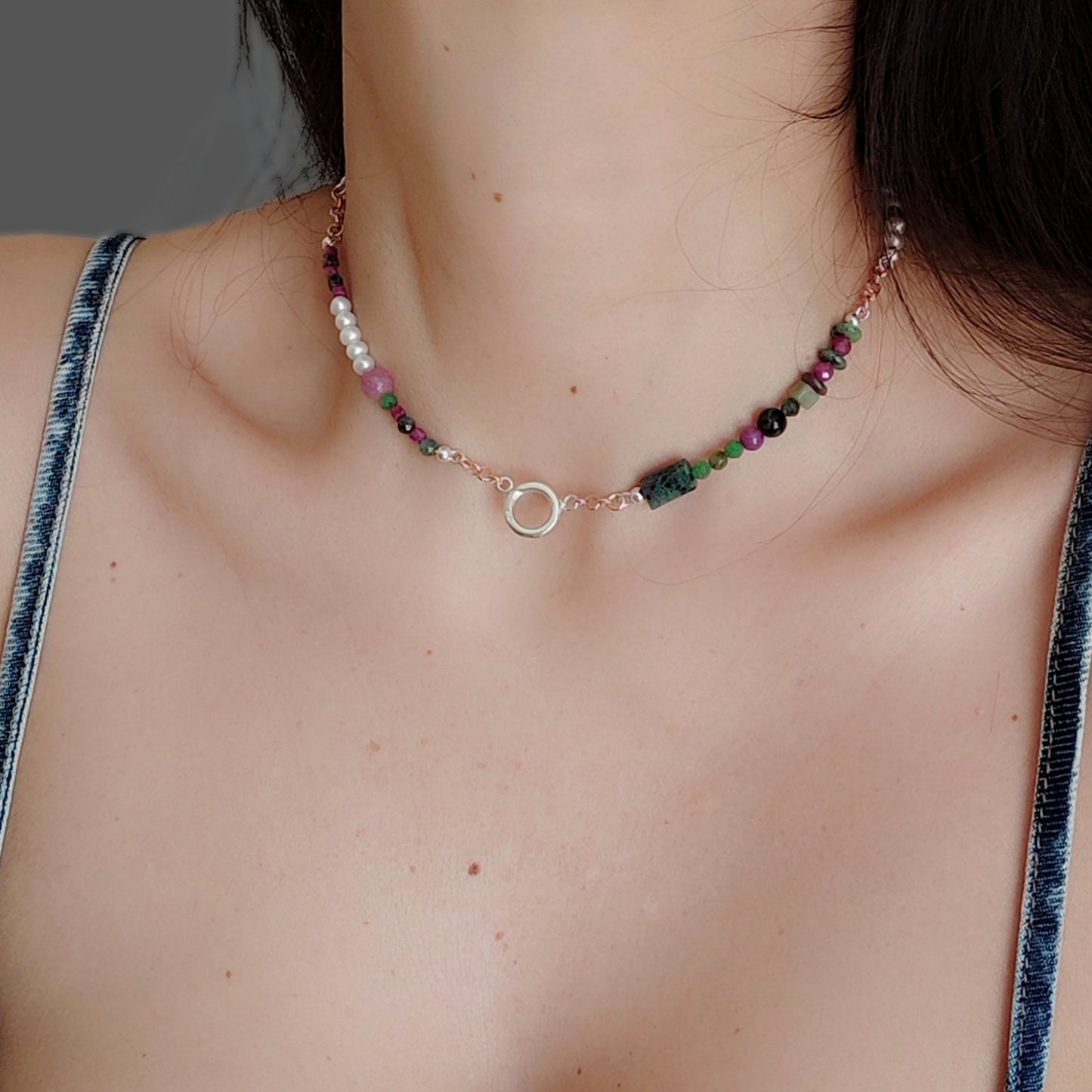 ST001 - Collana di pietre naturali