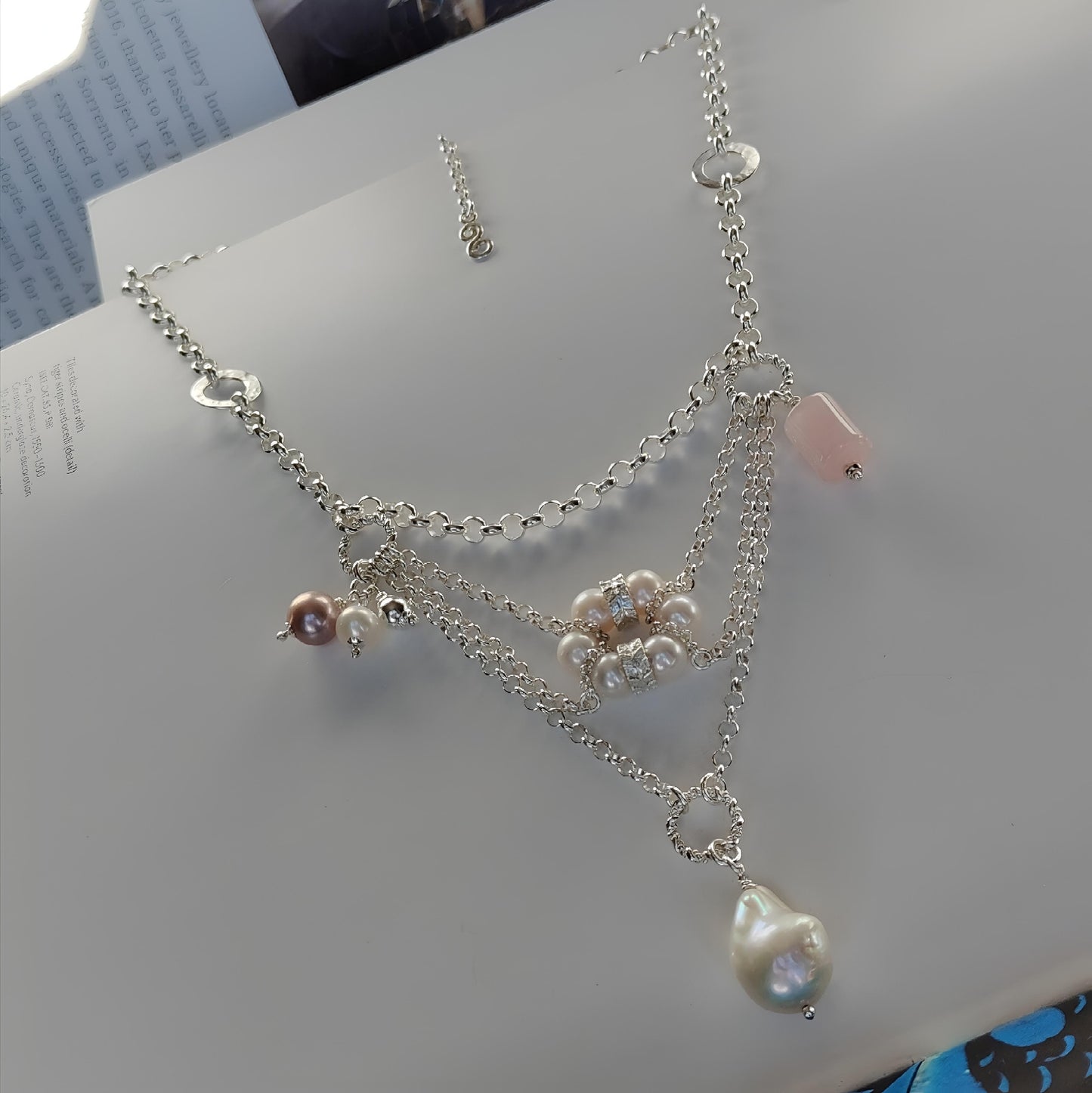 ST71 - Collana in argento con pietre e perle naturali