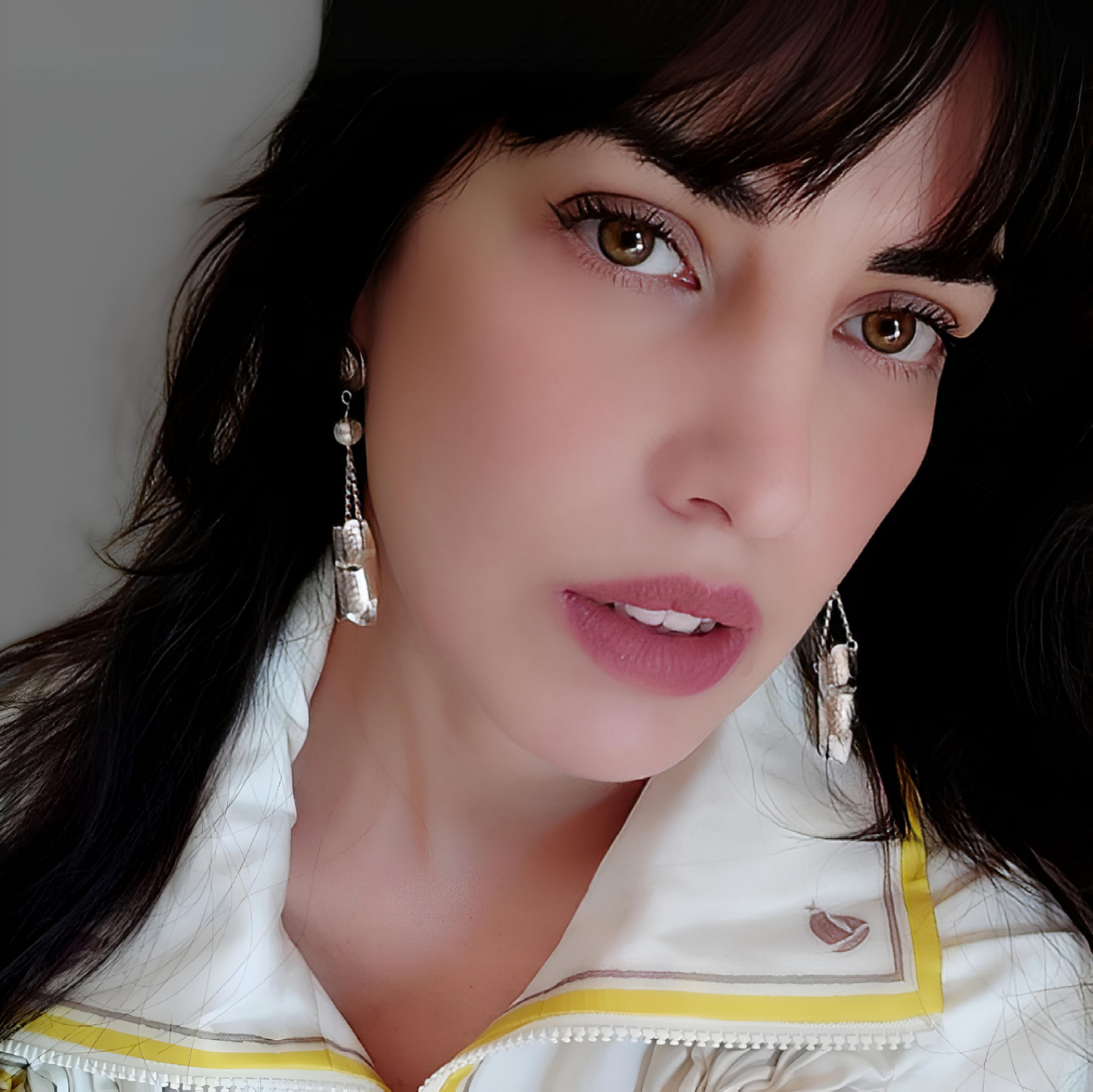 ST69 - Orecchini in argento martellato 925 con perle d'acqua dolce