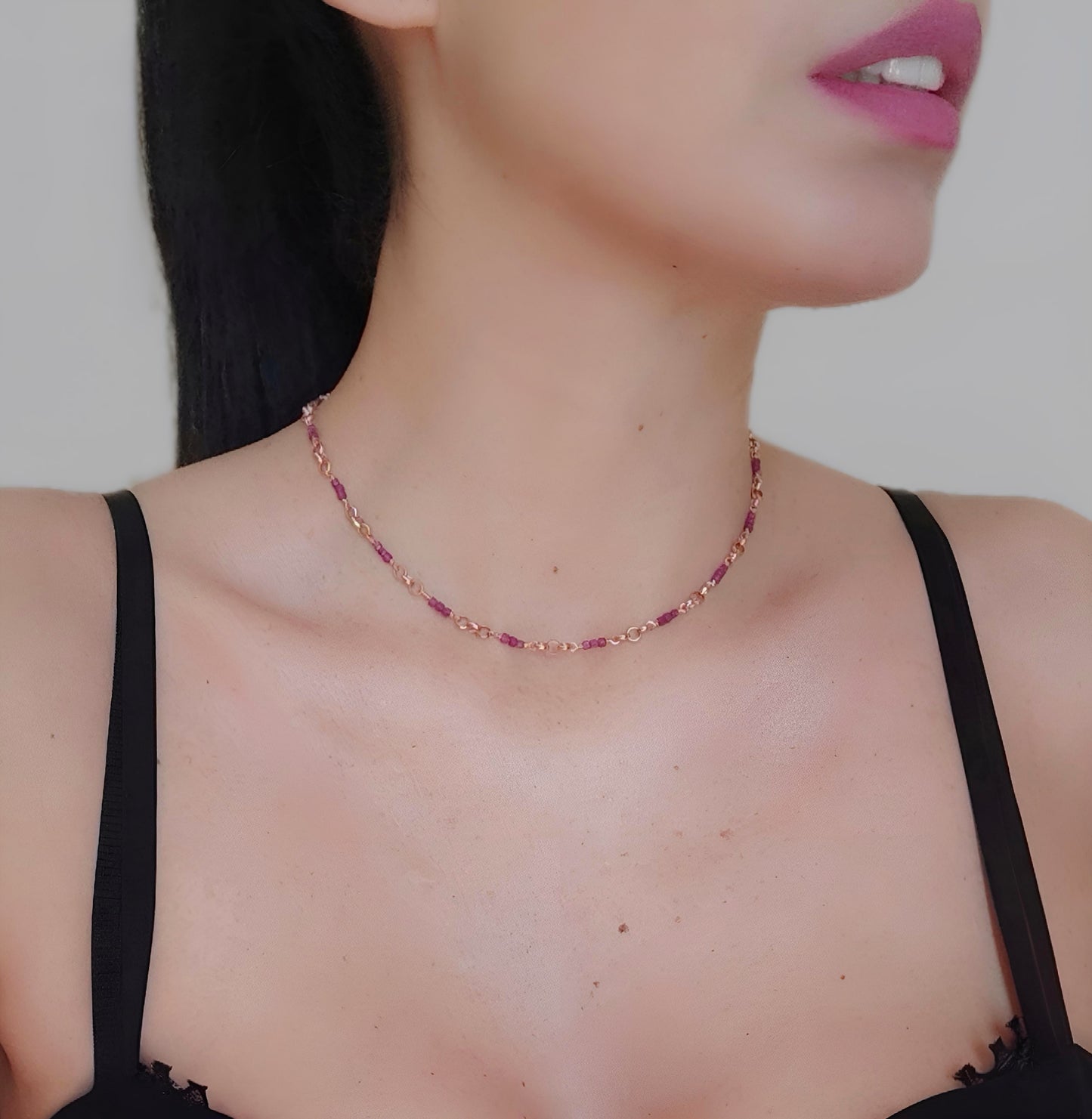 ST011 - Choker in Argento 925 Placcato Oro Rosa con Rubini Cubici Naturali