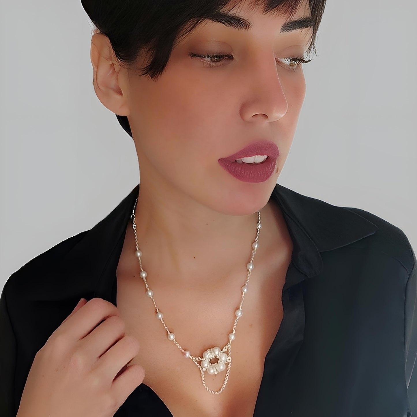 ST30 - Modular necklace in 925 silver with natural freshwater pearls.