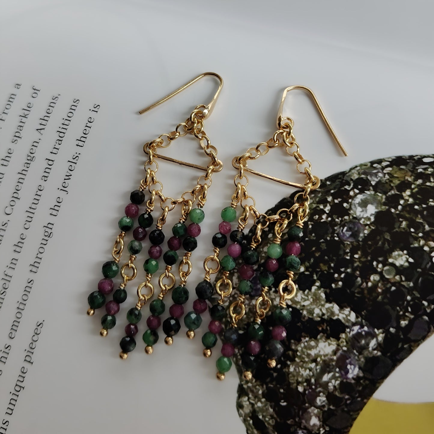 ST016 - Orecchini Pendenti Argento 925 Dorato – Rubino Zoisite Smeraldo Sfaccettati
