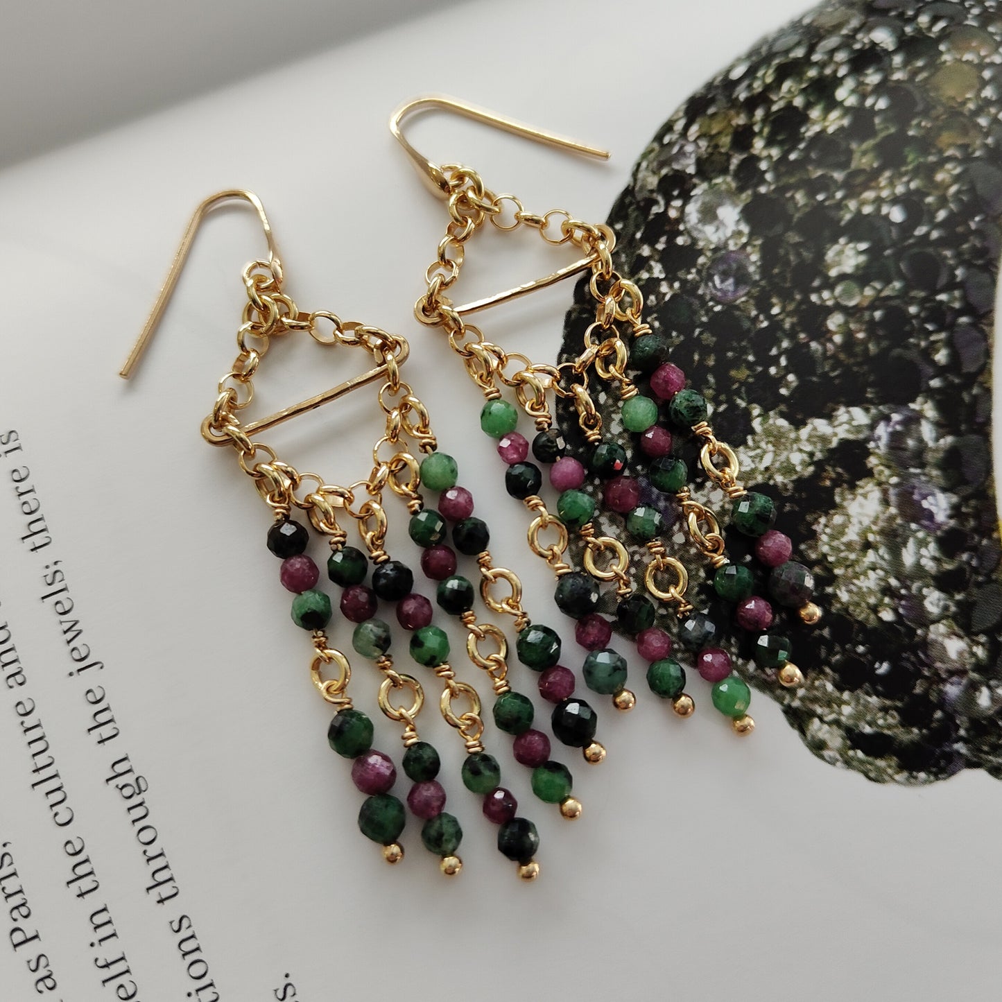 ST016 - Orecchini Pendenti Argento 925 Dorato – Rubino Zoisite Smeraldo Sfaccettati