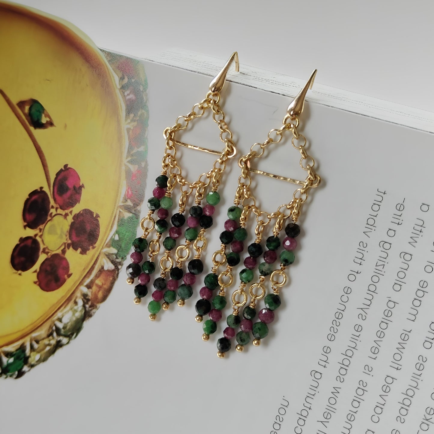 ST016 - Orecchini Pendenti Argento 925 Dorato – Rubino Zoisite Smeraldo Sfaccettati